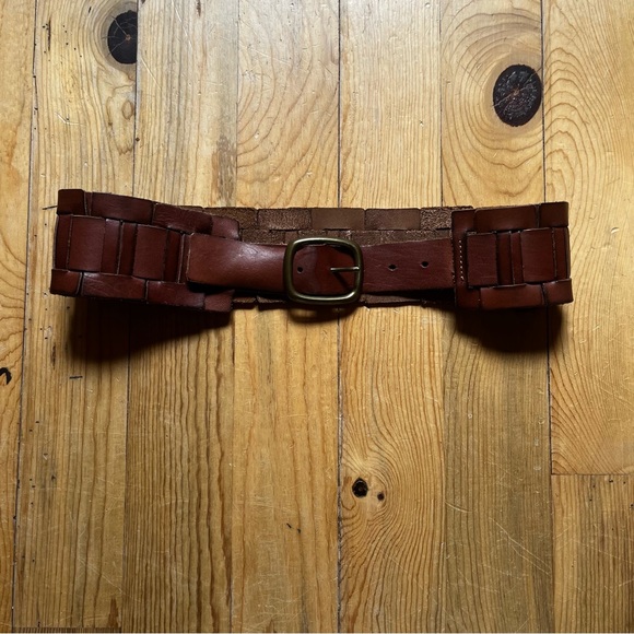 Fossil Leather Belt - Picture 2 of 6